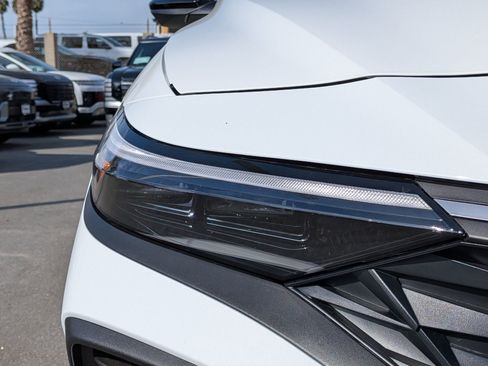 New 2026 Hyundai Elantra Sport image 6