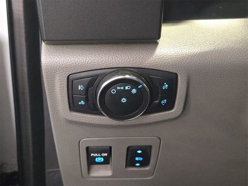 Used 2020 Ford F150 XLT w/ Equipment Group 301A Mid image 25