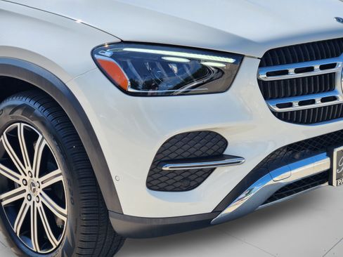 Used 2024 Mercedes-Benz GLE 450 4MATIC image 34