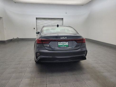 Used 2023 Kia Forte LX image 6