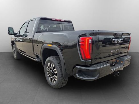 New 2026 GMC Sierra 2500 Denali Ultimate image 7