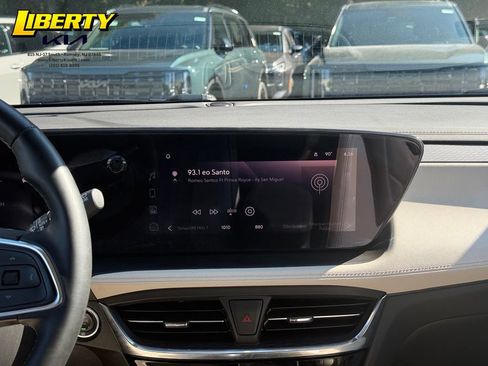 Used 2024 Buick Encore GX Avenir w/ Avenir Convenience Package AWD/4WD image 14