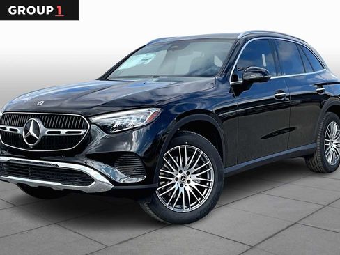 New 2026 Mercedes-Benz GLC 300 image 1