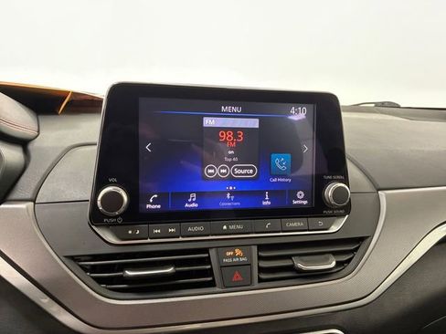 Used 2024 Nissan Altima 2.5 SR image 26