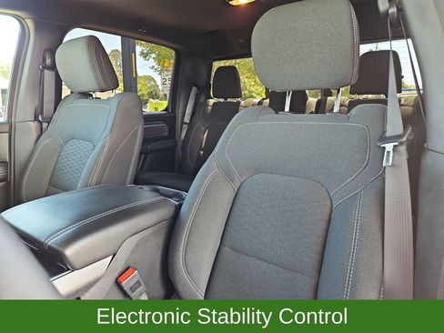 Used 2025 RAM 1500 Big Horn AWD/4WD image 23