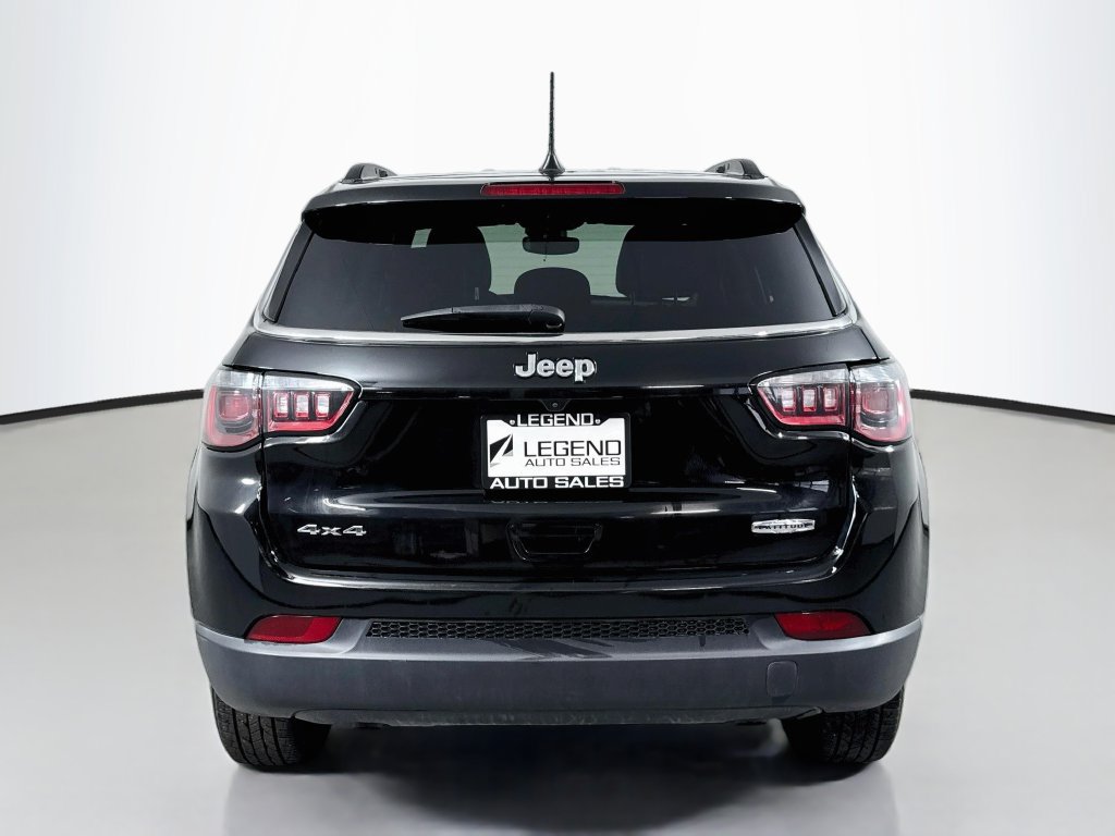 Used 2024 Jeep Compass Latitude AWD/4WD image 8