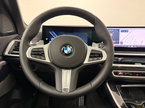 Used 2026 BMW X5 xDrive40i w/ M Sport Package AWD/4WD image 28