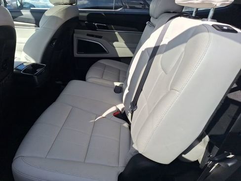 Used 2022 Kia Telluride EX w/ Towing Package AWD/4WD image 29