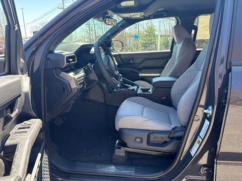 New 2026 Toyota Tacoma SR5 AWD/4WD image 25