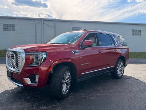 Used 2023 GMC Yukon Denali w/ Denali Reserve Package AWD/4WD image 7