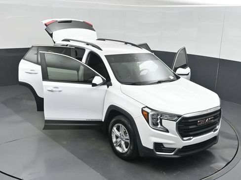 Used 2022 GMC Terrain SLE w/ Driver Convenience Package AWD/4WD image 62