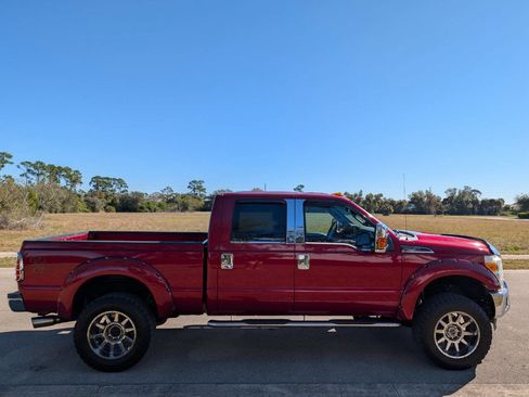Used 2016 Ford F250 Lariat w/ Lariat Interior Package image 5