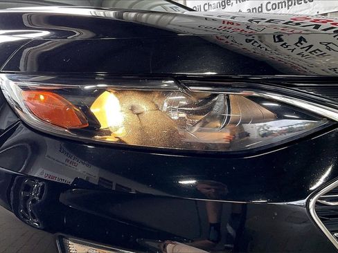 Used 2024 Chevrolet Malibu LT image 26