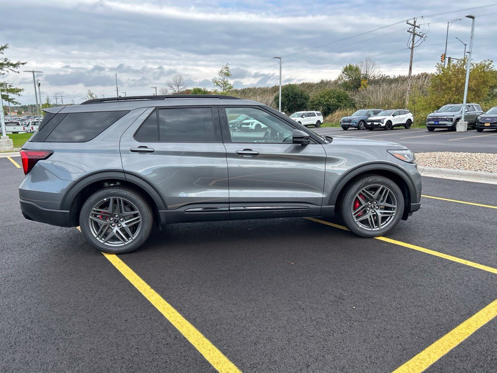 New 2027 Ford Explorer ST w/ Sun And Sound Package AWD/4WD image 7