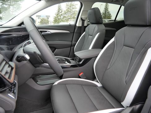 New 2026 Buick Envision Sport Touring image 37