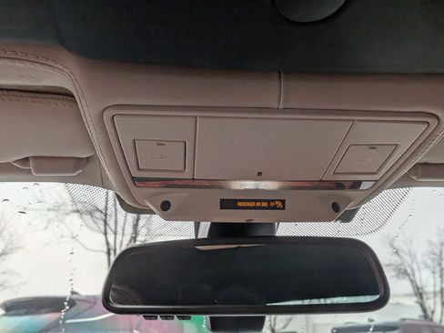 Used 2018 Jaguar F-TYPE Convertible image 32