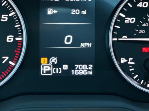 Used 2026 Subaru Forester Premium image 32