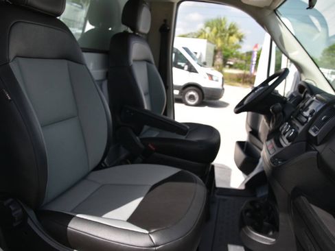 Used 2018 RAM ProMaster 3500 w/ Interior Convenience Group FWD image 8