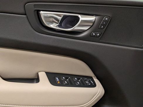 New 2026 Volvo XC60 B5 Plus w/ Climate Package image 10