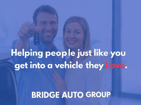 Used 2018 Mercedes-Benz GLC 300 4MATIC w/ Multimedia Package image 26