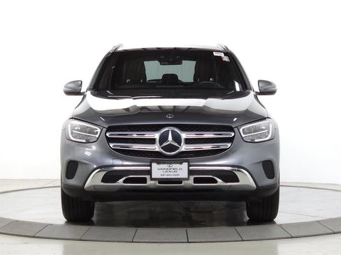 Used 2020 Mercedes-Benz GLC 300 4MATIC image 2