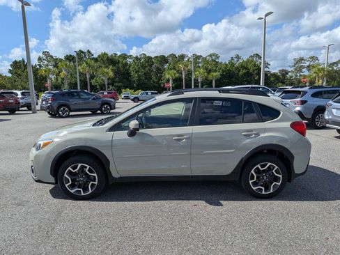 Used 2016 Subaru Crosstrek 2.0i Premium AWD/4WD image 7