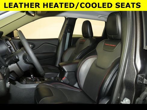 Used 2022 Jeep Cherokee Trailhawk w/ Premium Leather Package image 3