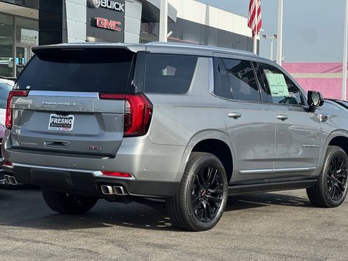 New 2026 GMC Yukon Denali w/ Denali Reserve Package image 5