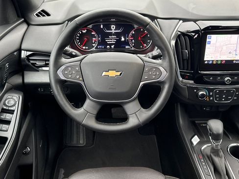 Certified 2023 Chevrolet Traverse High Country image 15
