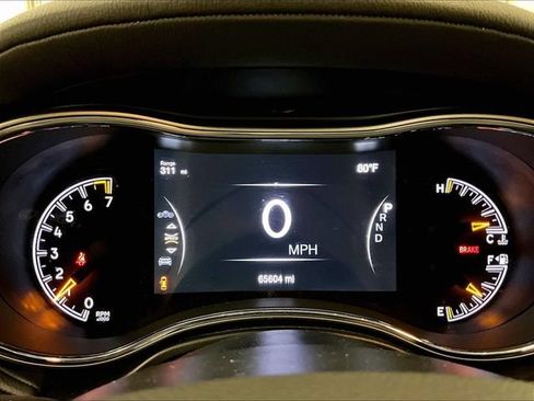 Used 2020 Jeep Grand Cherokee Overland AWD/4WD image 19