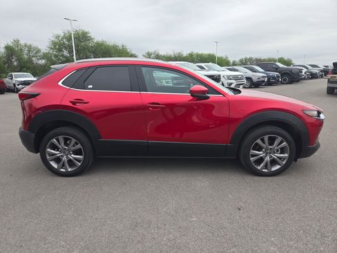 Used 2022 MAZDA CX-30 AWD 2.5 S w/ Premium Package image 2