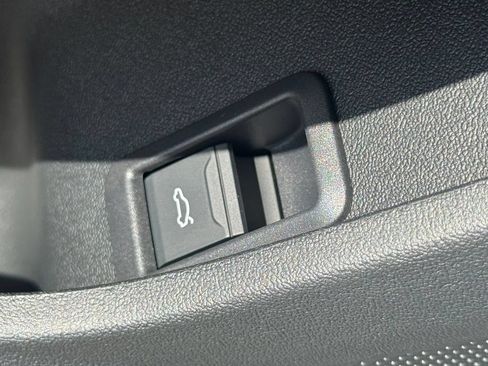 Used 2025 Audi A5 2.0T Premium w/ Convenience Package AWD/4WD image 62