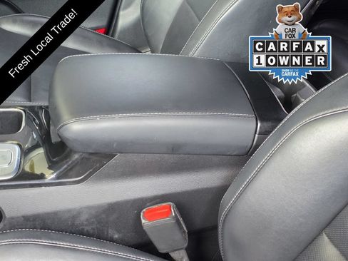 Used 2024 Kia Telluride S w/ S Sunroof Package FWD image 9