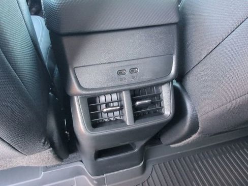 New 2026 Chevrolet Equinox LT w/ Safety and Technology Package FWD image 6