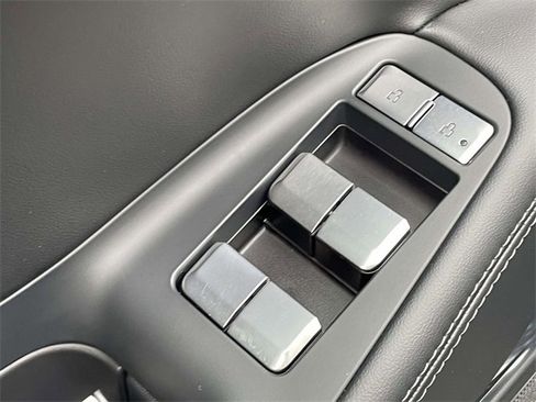 Used 2025 Lincoln Navigator Reserve w/ Jet Appearance Package image 15