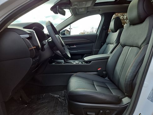 New 2026 MAZDA CX-50 2.5 Hybrid w/ Premium Plus Pkg image 11