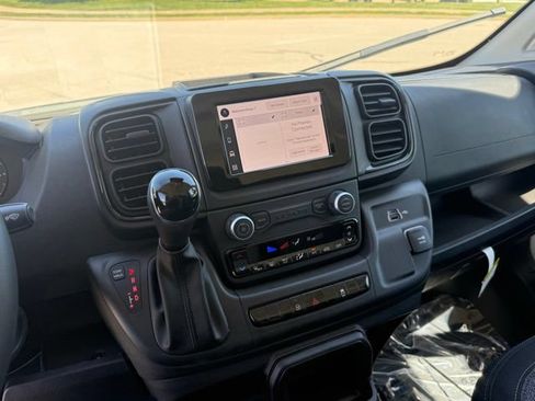 New 2026 RAM ProMaster 2500 w/ Convenience Group FWD image 29