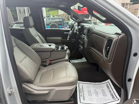 Used 2019 Chevrolet Silverado 1500 LT w/ Texas Edition AWD/4WD image 16