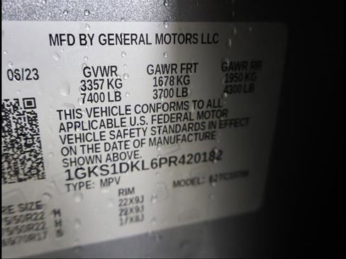 Used 2023 GMC Yukon Denali RWD image 13