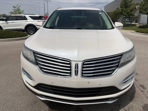Used 2017 Lincoln MKC Reserve AWD/4WD image 2