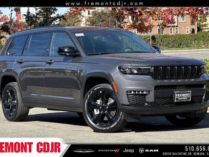 New 2025 Jeep Grand Cherokee L Limited w/ Black Appearance Package