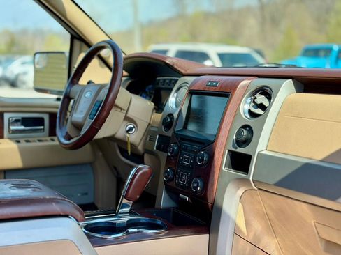 Used 2014 Ford F150 King Ranch w/ King Ranch Luxury Package AWD/4WD image 19