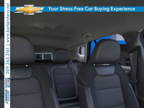 New 2025 Chevrolet Trax LT w/ LT Convenience Package image 24