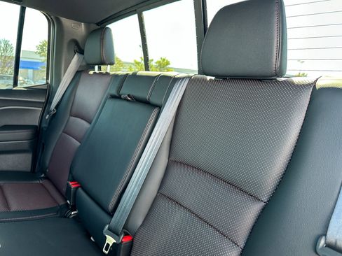 New 2026 Honda Ridgeline Black Edition image 17