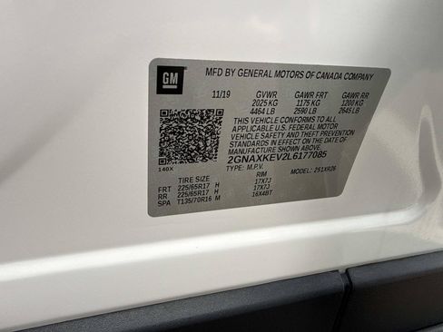 Used 2020 Chevrolet Equinox LT FWD image 36
