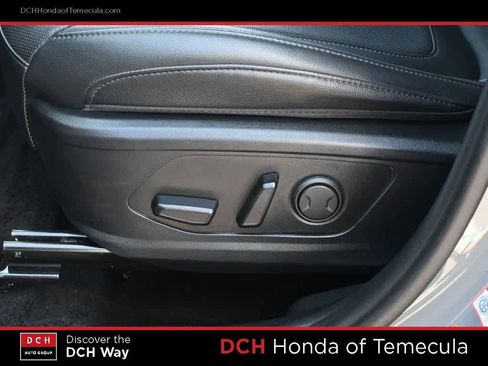 Used 2024 Hyundai Santa Cruz Night AWD/4WD image 17