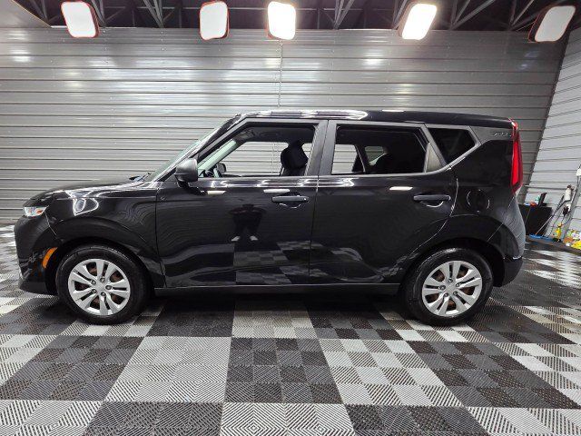 Used 2020 Kia Soul LX FWD image 9