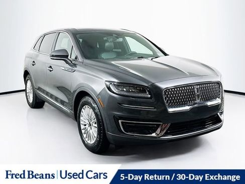 Used 2020 Lincoln Nautilus Premier image 1