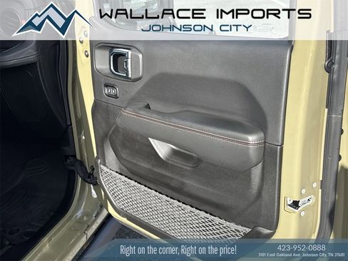 Used 2025 Jeep Gladiator Rubicon image 40