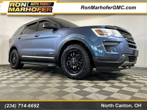 Used 2018 Ford Explorer XLT AWD/4WD image 1